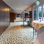 Otel Mercure 4*