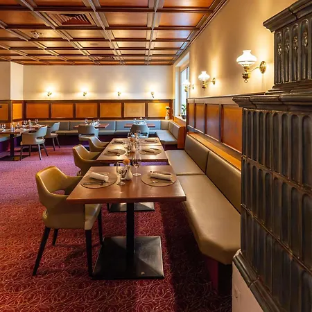 Hotell Mercure 4*