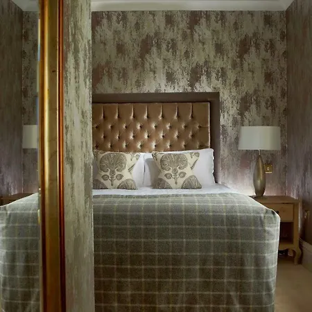 Mercure Hotel 4*