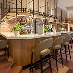 Mercure 4*