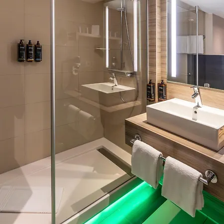 Mercure 4*